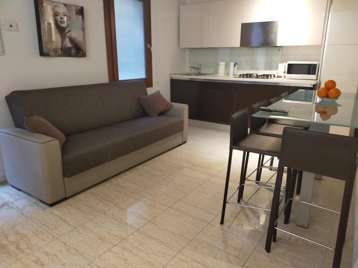 Apartament Biennale Near San Marco